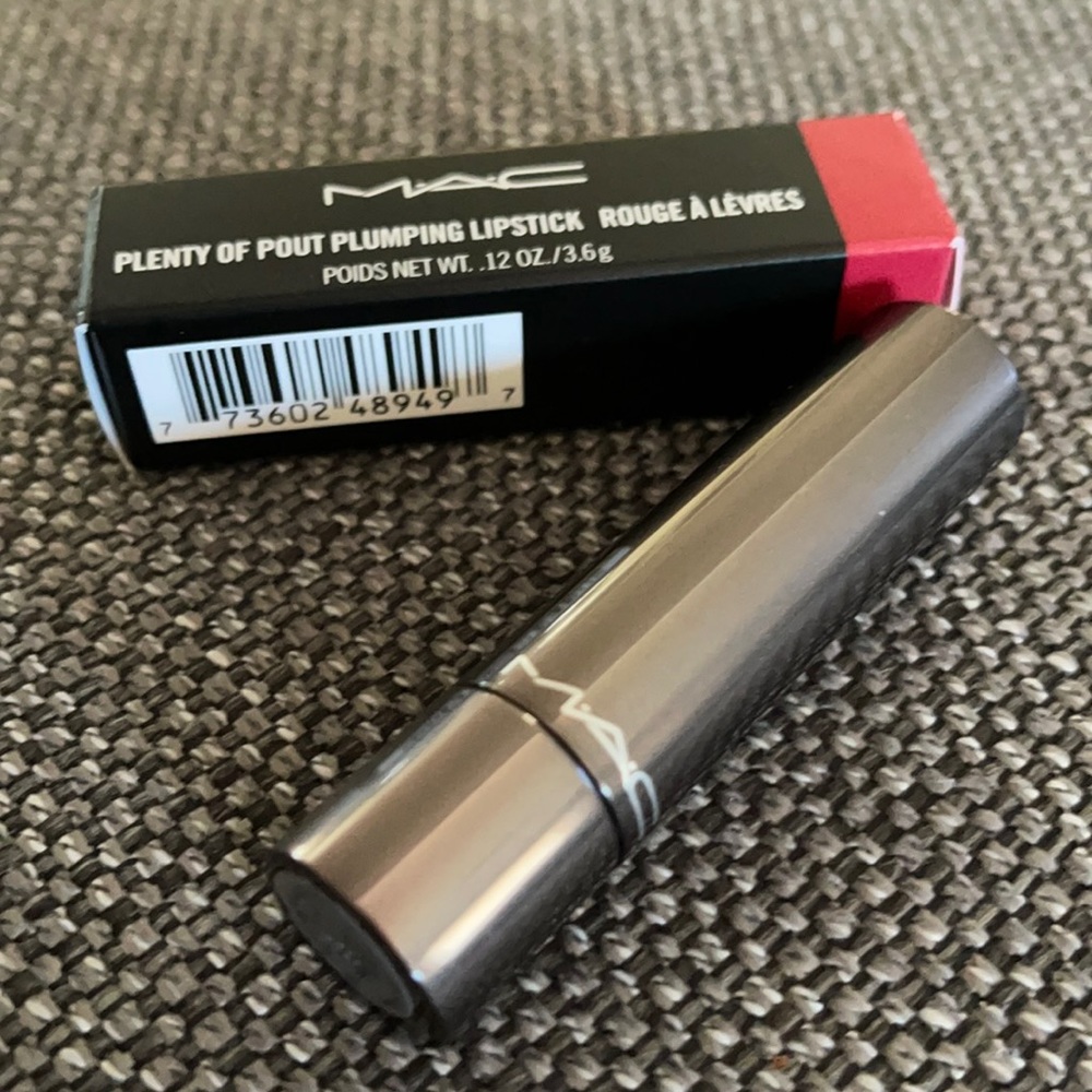 ❤️HP❤️ MAC Lipstick - Picture 2 of 7